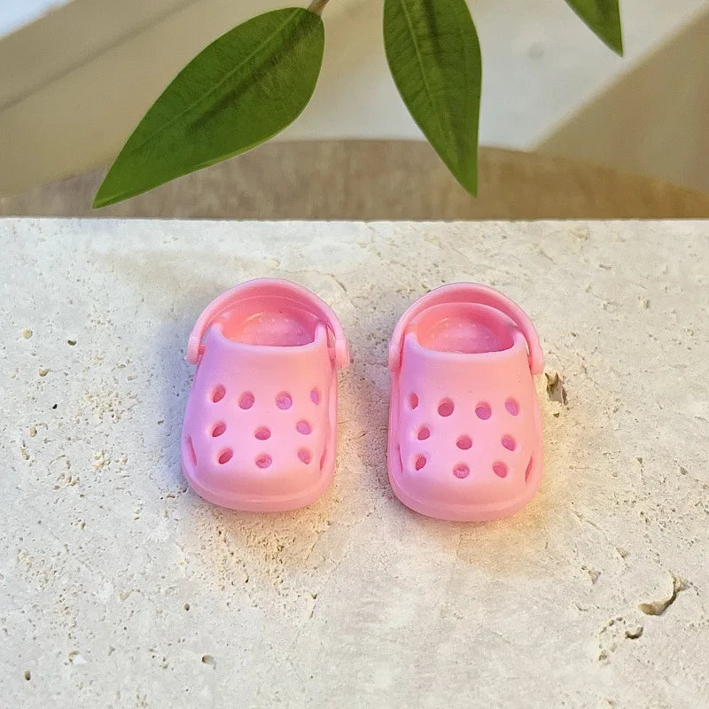 In Stock For/Slot Labubu V1v2v3 Series Cute Hole Sandals Labubu Clothes Summer Macaron Series Sandals Vinyl Doll Accessories