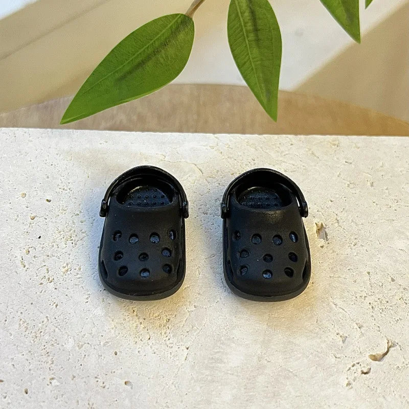 In Stock For/Slot Labubu V1v2v3 Series Cute Hole Sandals Labubu Clothes Summer Macaron Series Sandals Vinyl Doll Accessories